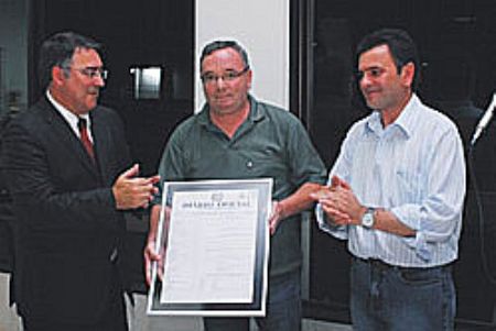 Caa recebe Certificado de Entidade de Utilidade Pblica Estadual